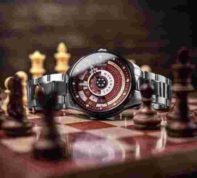 Thomas Earnshaw Staunton Bishop Red Chess Set Automatic Limited Edition Watch 79