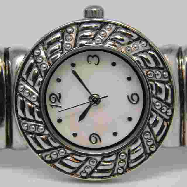 FMD FMDCT366 Cuff Bracelet Quartz Analog Women's Watch Sz. 5 3/4" New Battery