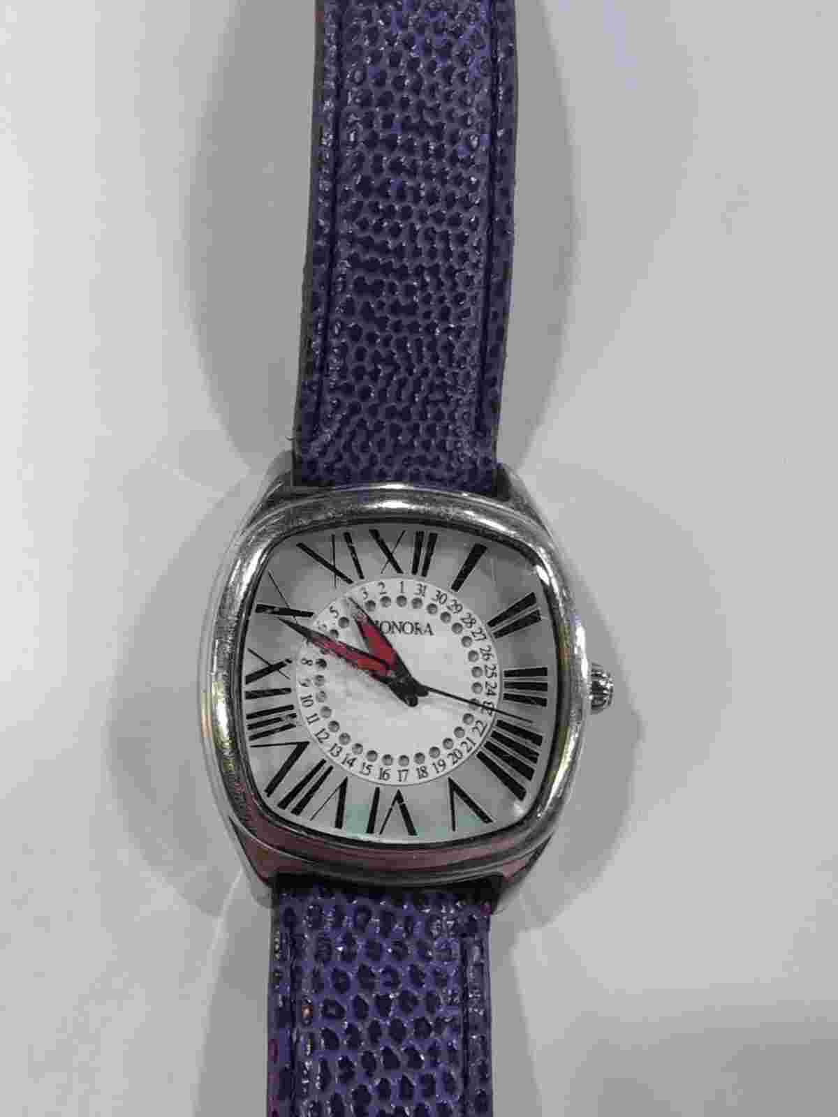 Honora QVC  Watch Women 36mm Silver Tone MOP Dial Date Leather Band New Battery