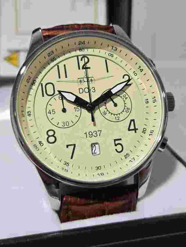 Douglas DC-3 Men's Classic Aviator Chronograph Stainless & Leather Watch #2795