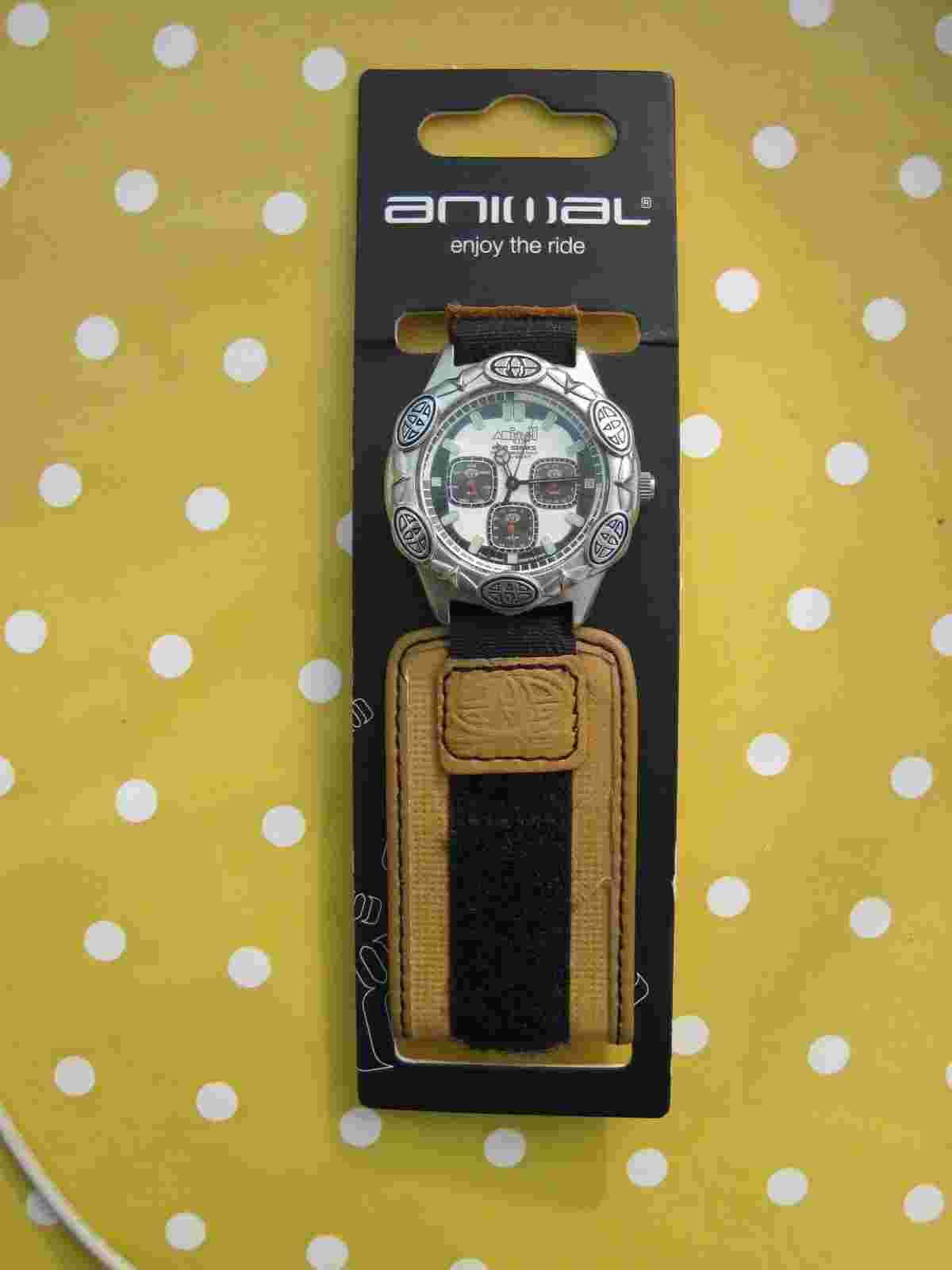 ANIMAL W004 CHRONOGRAPH WATCH ALSO SELLING QUIKSILVER , RIP CURL WATCHES