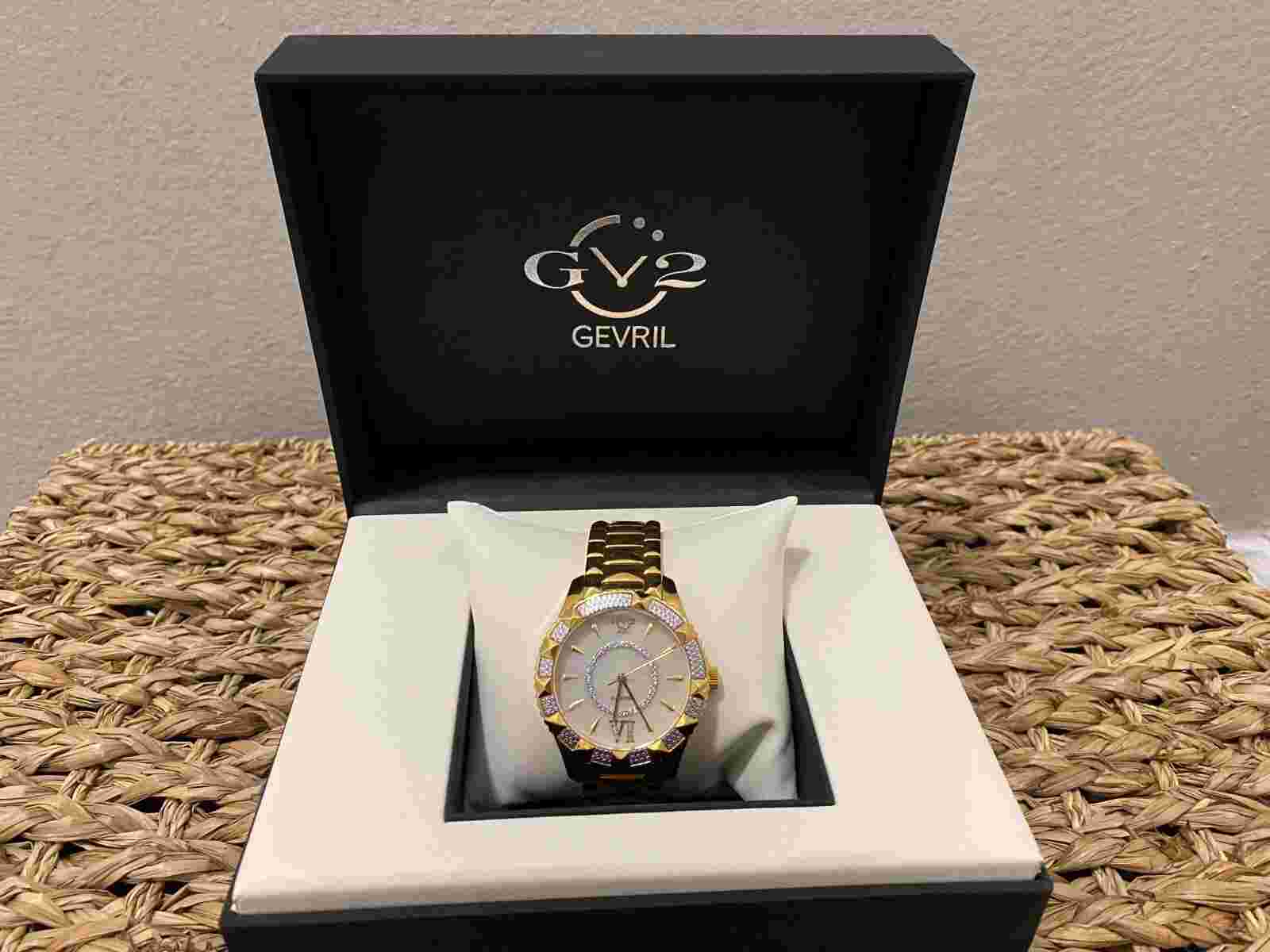 gold unisex luxury watch