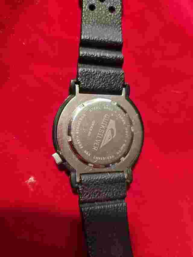 RARE UNIQUE Men's Watch QUIKSILVER QSE240
