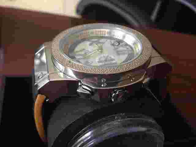 NEW TECHNO MASTER  DIAMOND WATCH