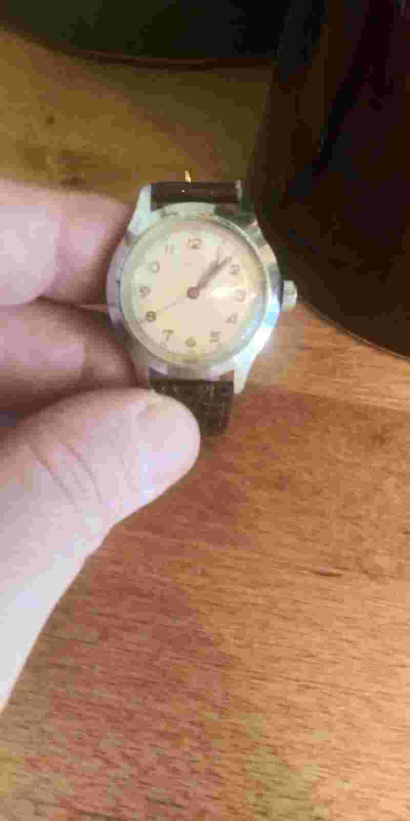 Vtg Mens 17 Jewel Milos Savoy Swiss Made Wristwatch