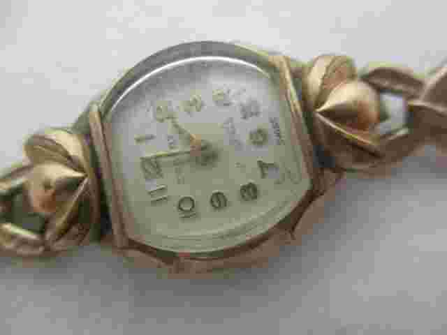 Crosby Swiss 17 Jewels Wind Up Watch 10k Rolled Gold Plated Vintage For Repair