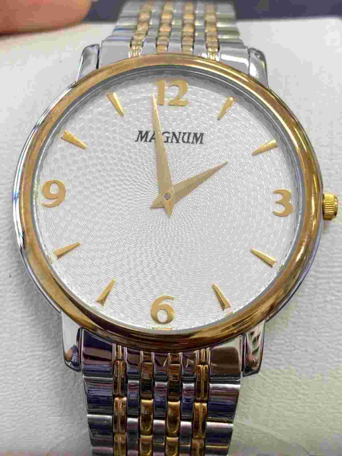 NEW Magnum Two tone Stainless Steel Quartz Analog Watch CASE SIZE  39.00 MM
