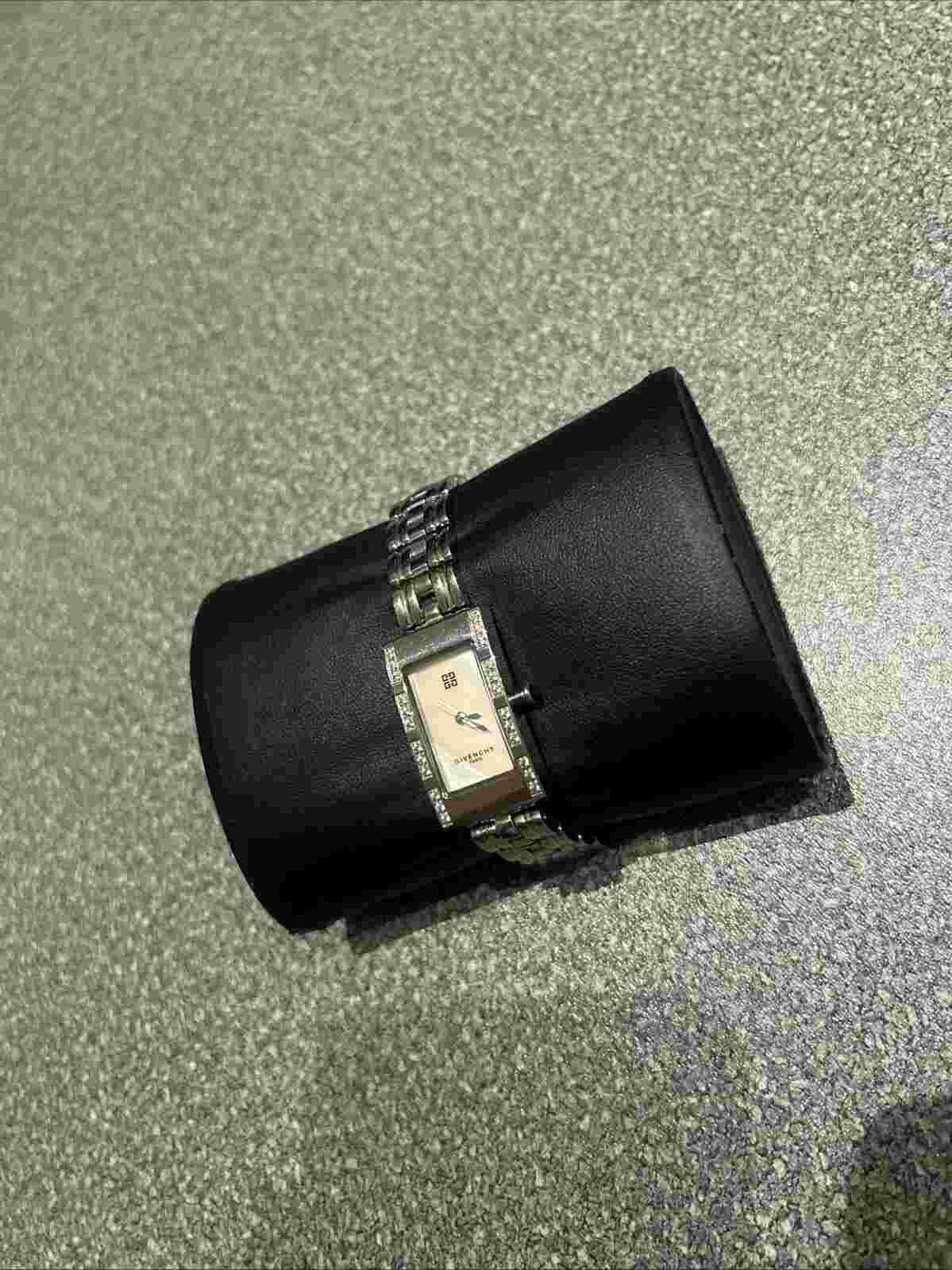 Givenchy Paris Luxury Swiss Made Ladies Watch Mother Of Pearl