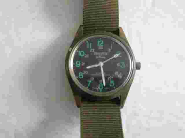 Kreisler Trooper Military Quartz Watch Water Resistant Olive Green Band  E