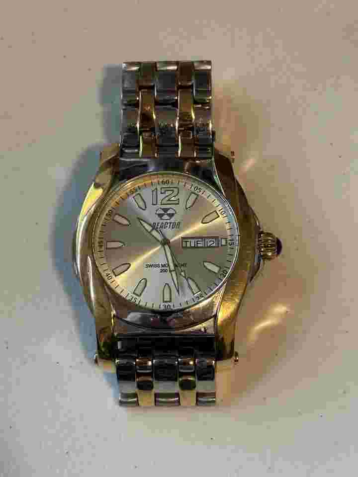 Reactor Curie Waterproof 200 M Swiss Movement Men’s Watches with Koozie can.