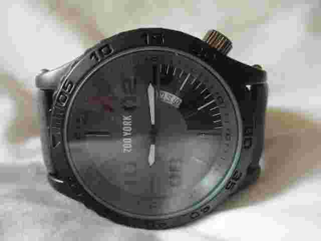 Zoo York Men's Black Wristwatch w/ Adjustable Buckle Band
