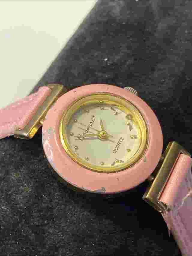 Women's Vintage Navarre Gold Tone Watch Pink Band & Bezels New Battery