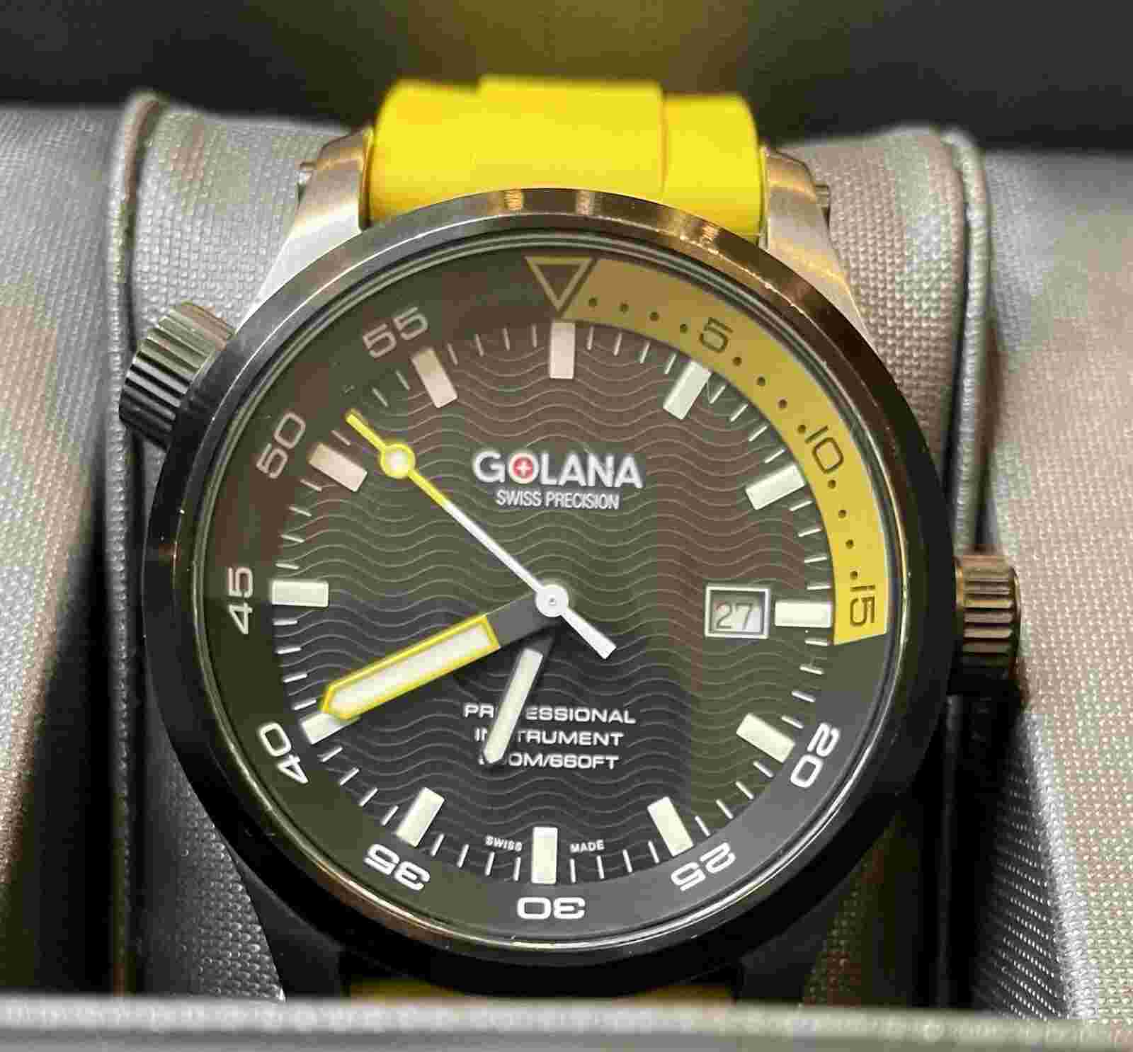 Golana Aqua Pro AQ100 Swiss Quartz 200M Diver Watch - NEW Crystal, Band & Band!