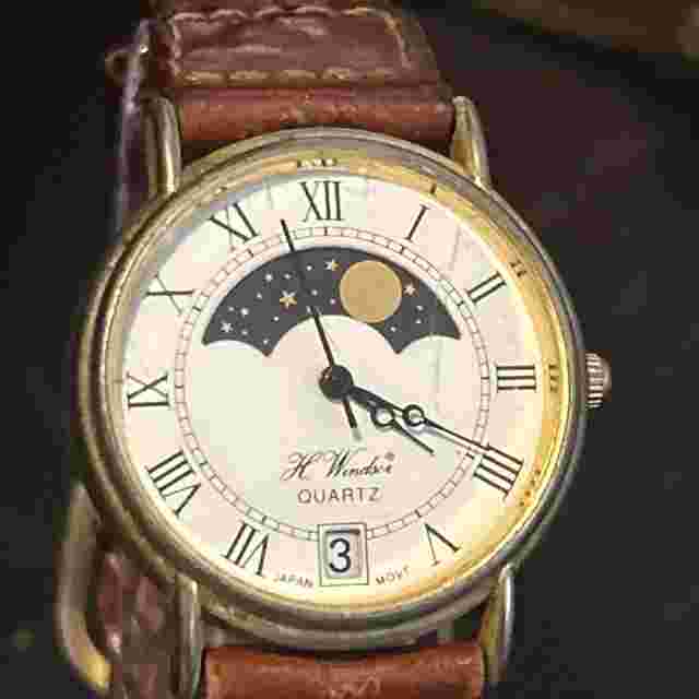 H. Windsor Date Rare Moon And Stars Watch New Battery Running