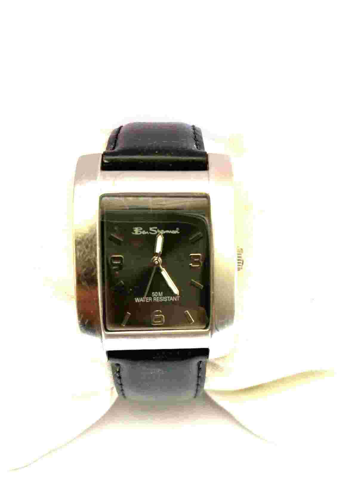 Ben Sherman Mens Quartz 50 MT WR Leather Strap Watch S103
