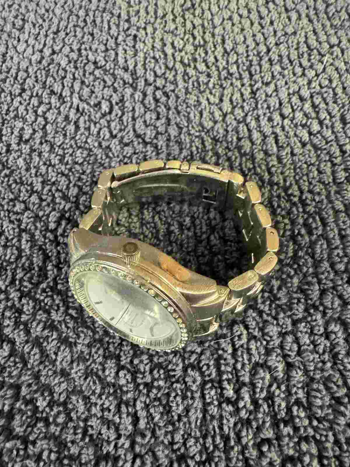 American Eagle watch Silver Tone New Battery