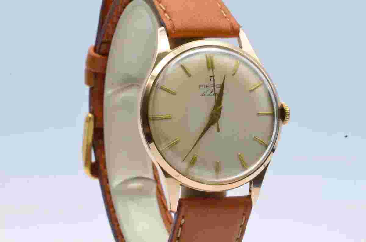 Pierce Men's Watch Hand Wound Vintage 35MM Steel Plated Rare Vintage 3