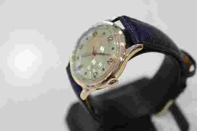 Ernest Borel Vintage 18k Gold Automatic 32mm Watch