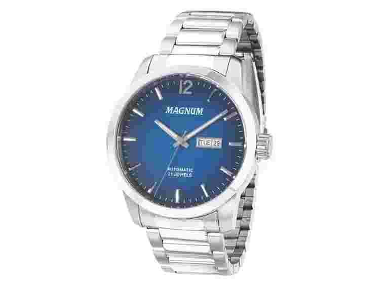 Magnum: Sleek 45MM stainless steel case in silver, blue dial