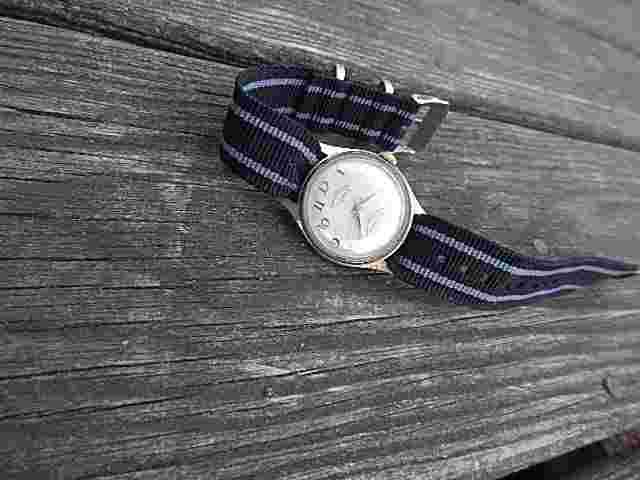 VINTAGE ANDRE BOUCHARD 17 JEWELS WIND UP GOLD FILLED WATCH INTERNATIONAL SALE