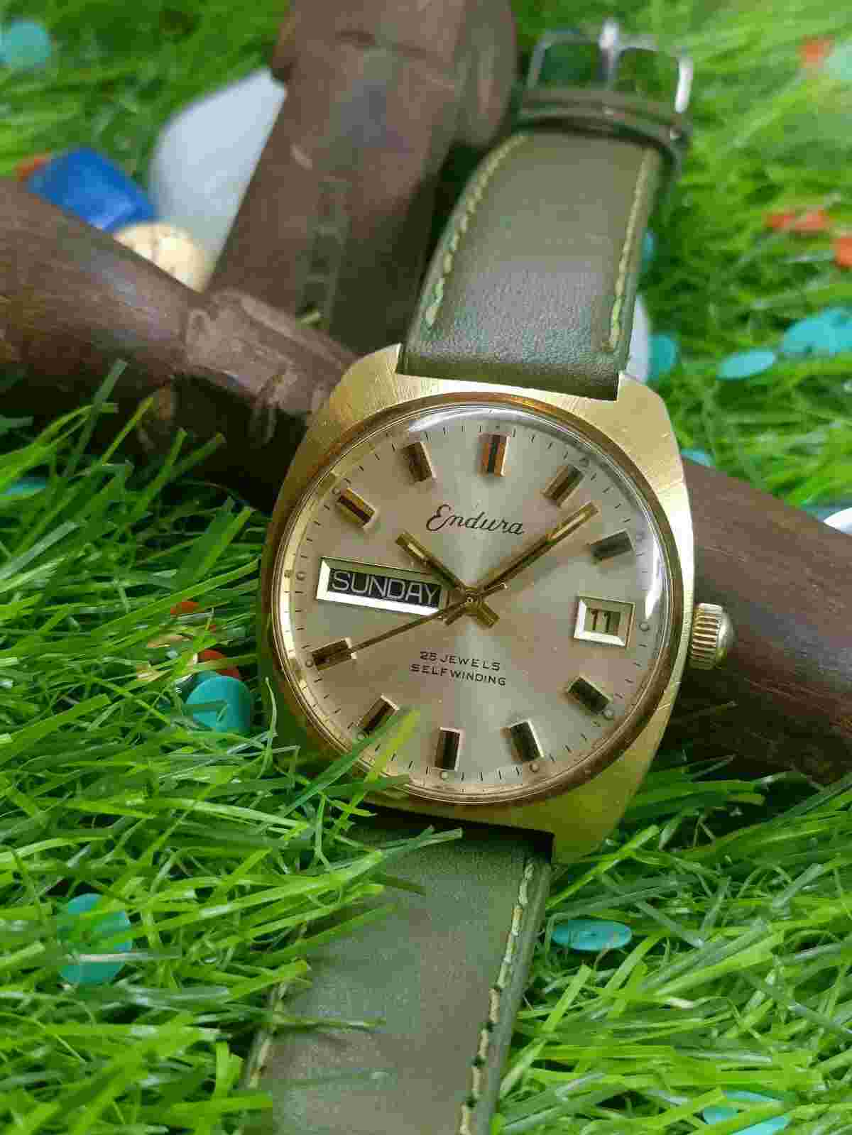 AUTHENTIC ENDURA SELF WINDING 25 JEWELS SWISS MEN'S MINT 9 HOUR FULL DAY RARE