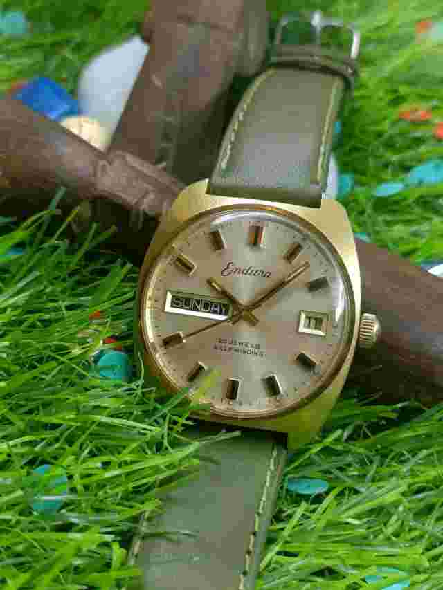 AUTHENTIC ENDURA SELF WINDING 25 JEWELS SWISS MEN'S MINT 9 HOUR FULL DAY RARE