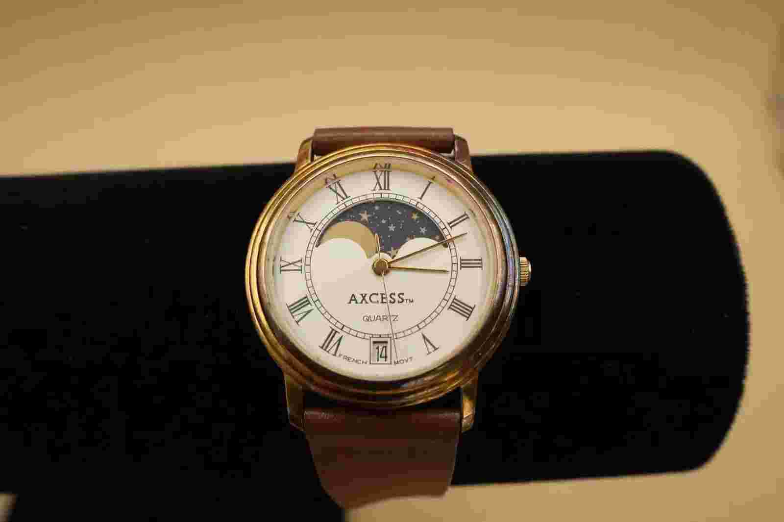 Axcess Watch Gold Tone Day Night Date Indicator Brown CALF Buckle Band