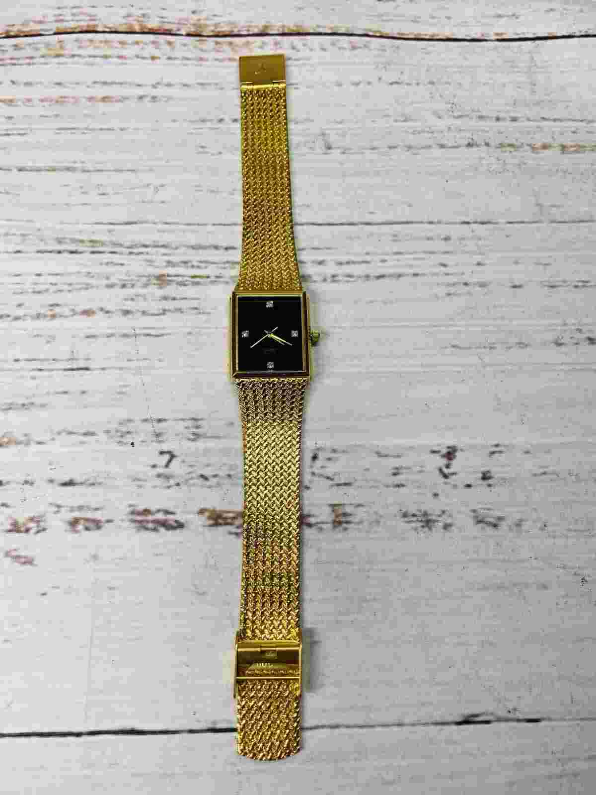 Vintage Xavier Quartz 25mm Gold Colored Women's Watch *New Battery*