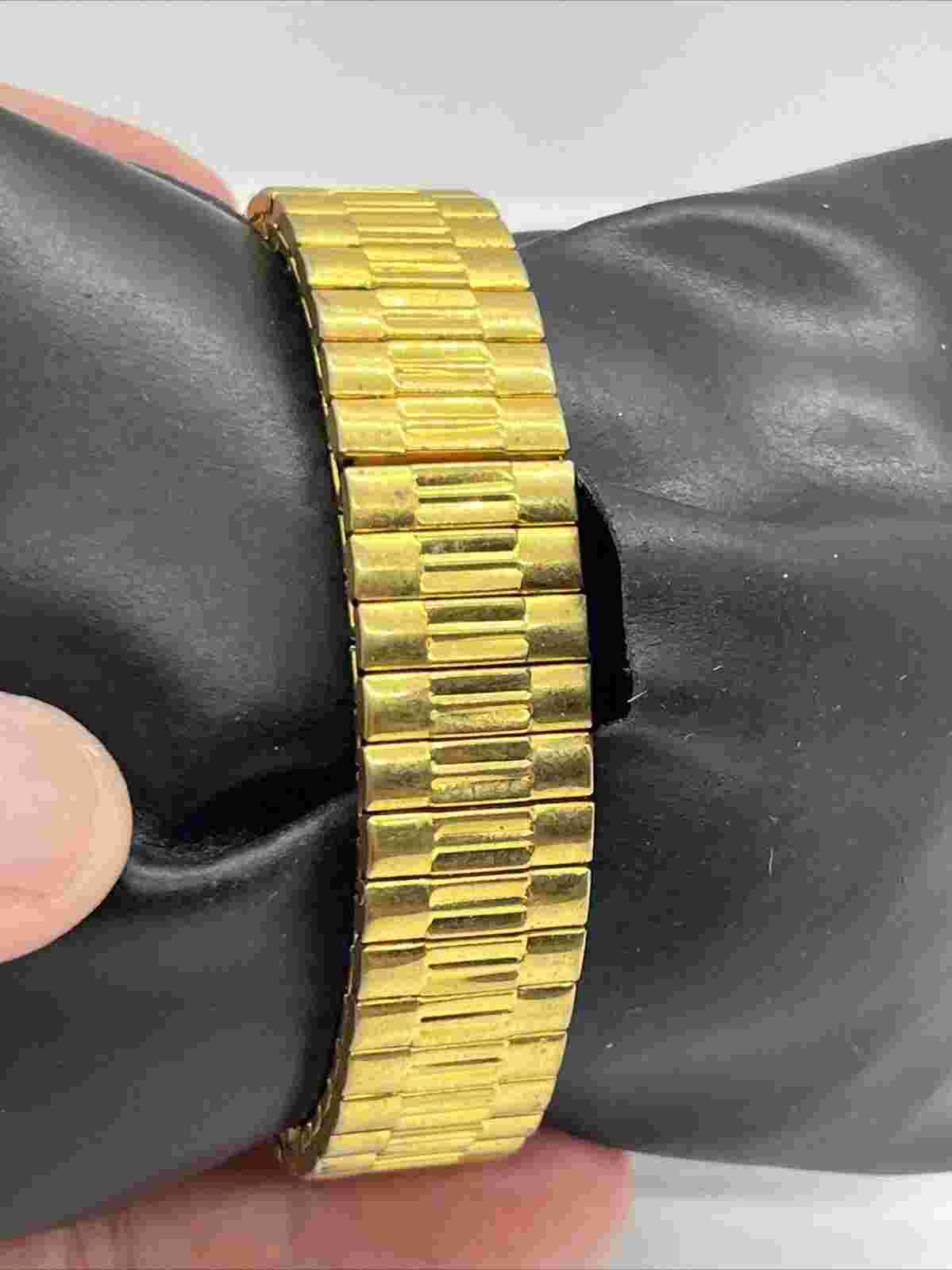 Edison Ladies Goldtone Watch