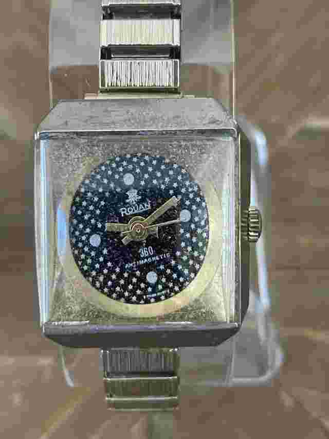 Rouan Vintage Women’s Dress Watch Mechanical Star Dial Large Domed Crystal 1970s