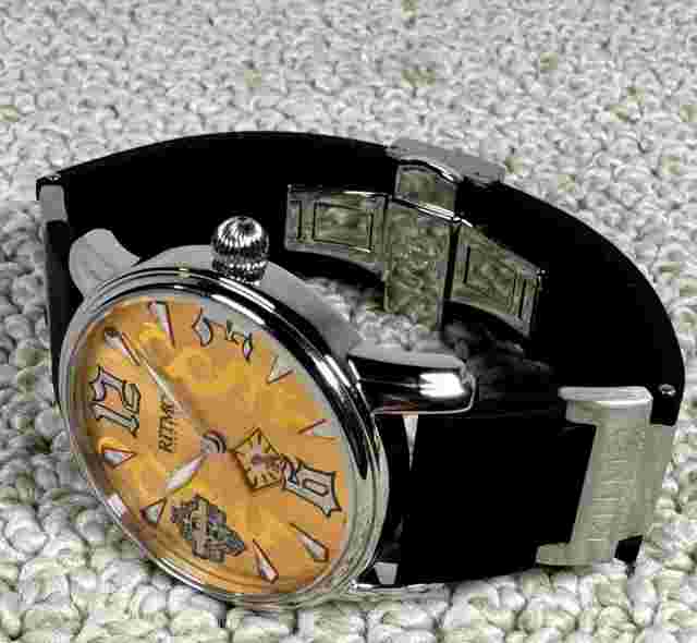 Ritmo Mundo Divina  Mens Quartz Watch New in Box w/ new battery Rare Vintage