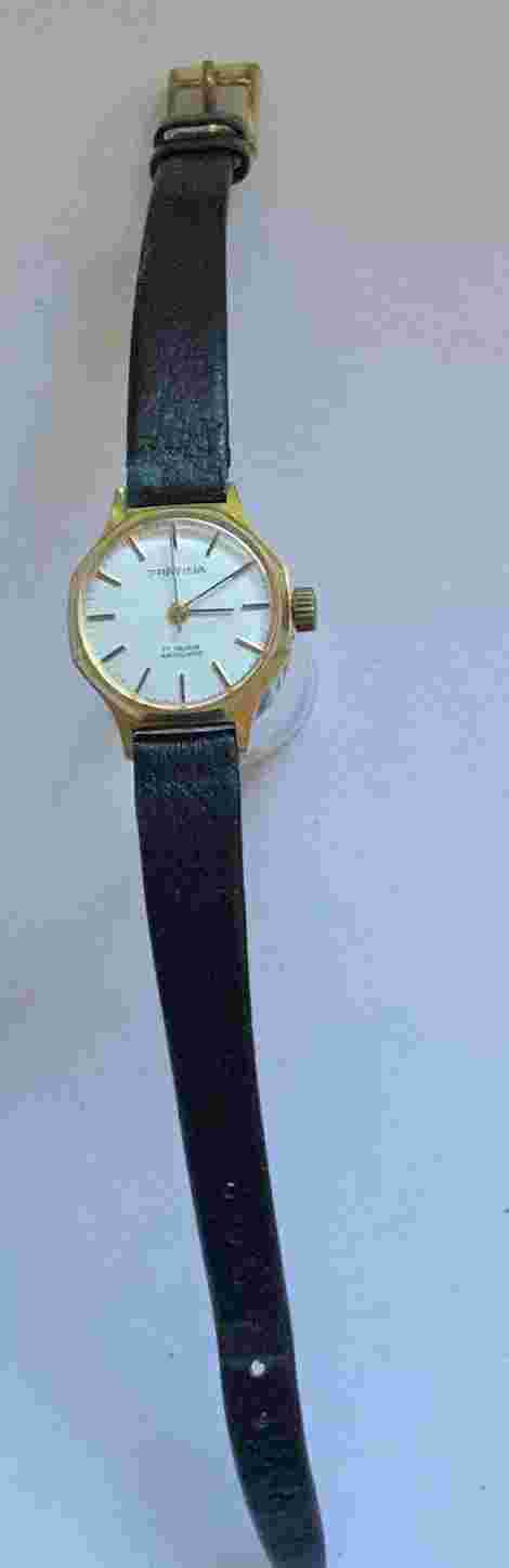 Prätina 17 Ruby Vintage Women's Watch - Manual Winding - Work Running