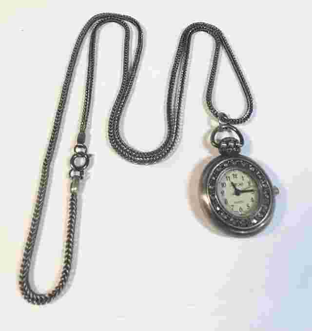 Vintage Cherokee Quartz Necklace Watch Running 28” 28mm