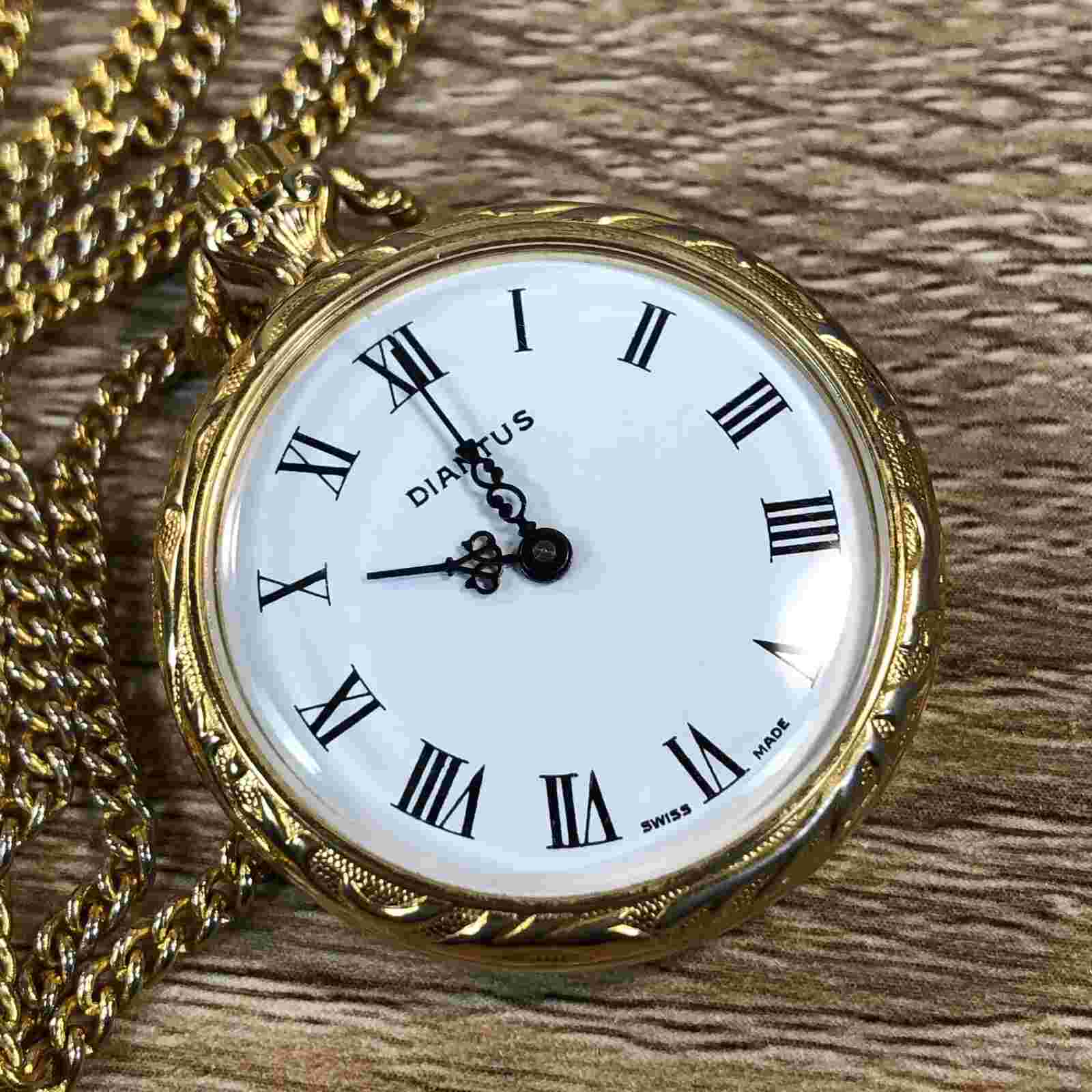 Vintage Diantus Womens Gold Tone Pendant Wind Up Mechanical Watch
