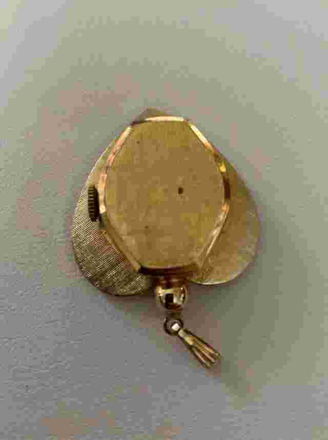 Vintage Andre Bouchard 17 Jewel Gold Tone Heart Watch Pendant