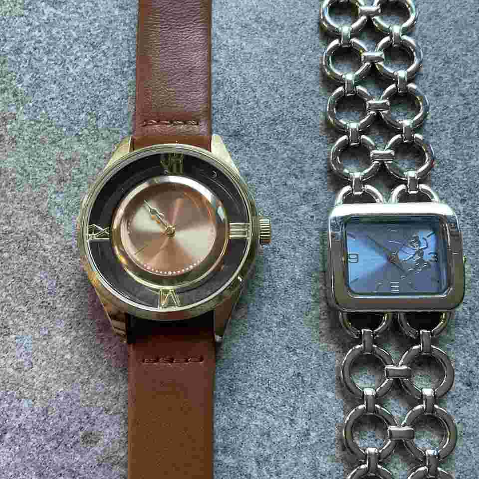 Cool Lot Of Five Vintage Womens Watches All Five Watches Run Great Lot #2
