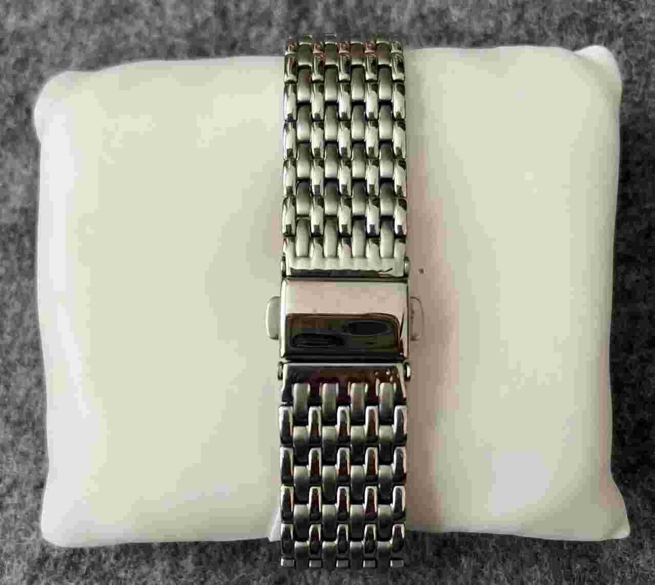 Chisel Men's Watch Quartz White Dial Silver Tone Stainless Steel Bracelet TPW120