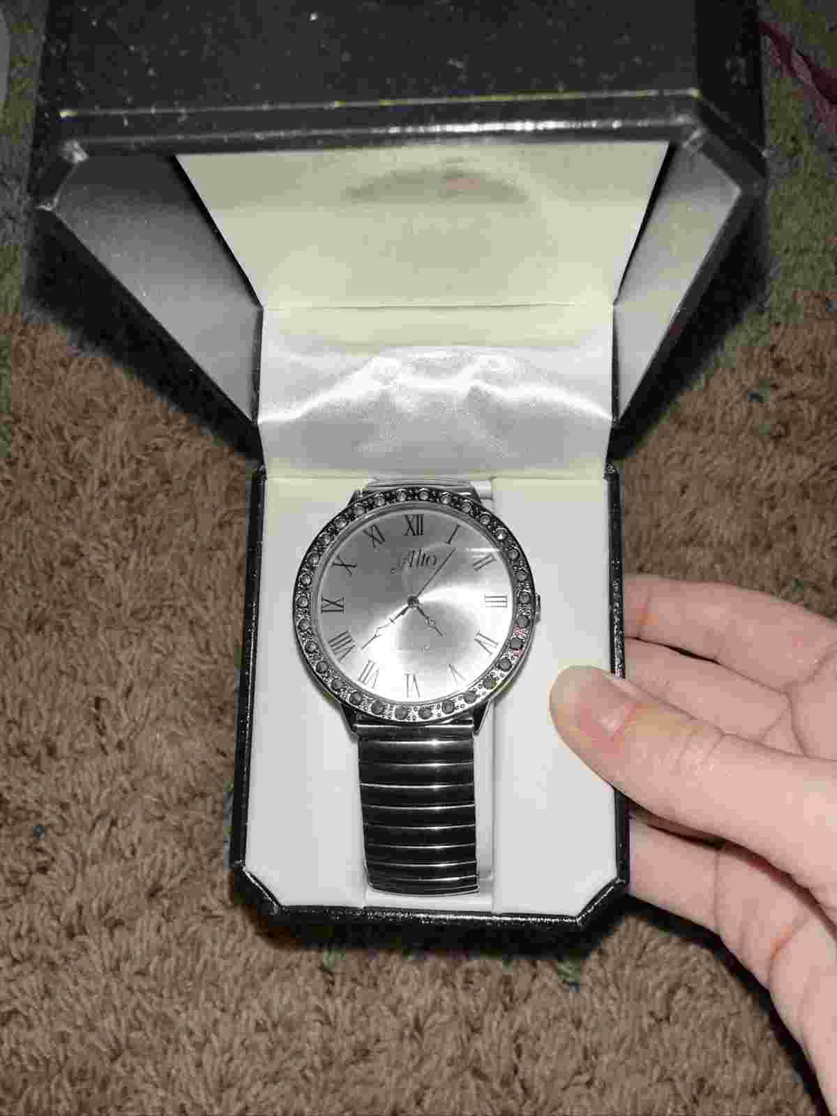 New Old Stock Alto Women’s Silver Watch With Stainless Steel Backing And Crystal