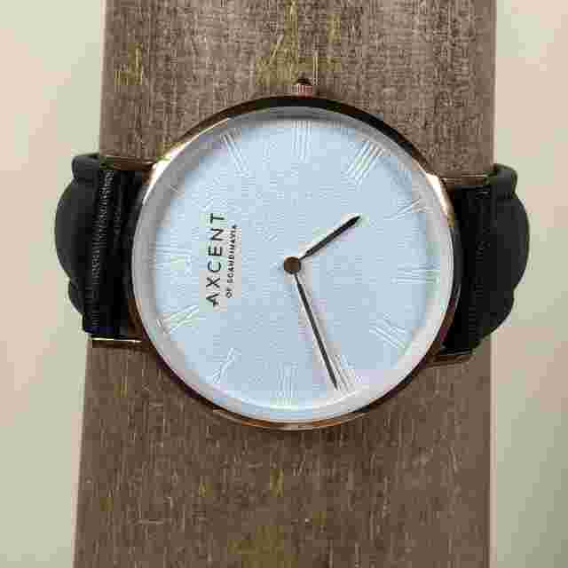 Axcent Of Scandinavia Men X5690 Casual Leather 40mm Quartz Analog Watch 7 1/4"
