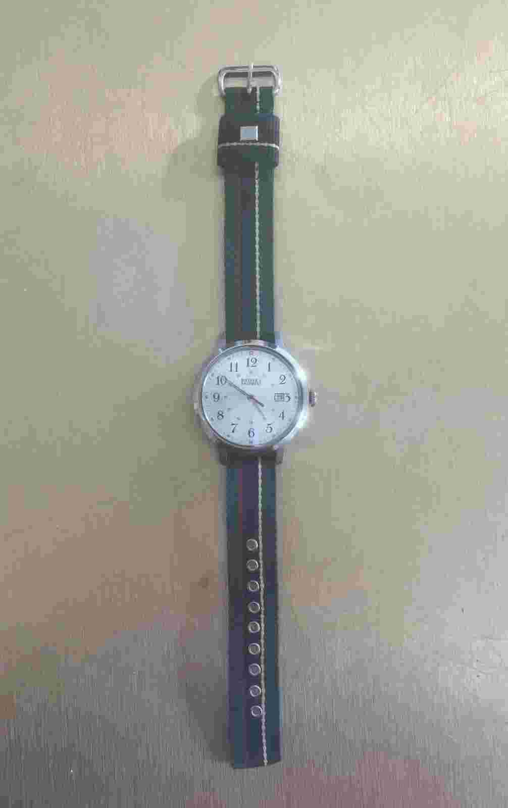 Brooks Brothers "346" Wristwatch w/ Green/Blue Fabric Strap Band