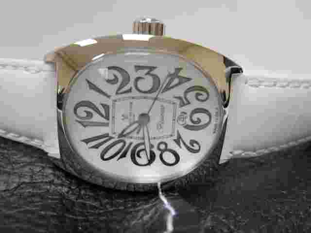 Montres De Luxe Women's B13-AC-QZ-BIA-A Bisanzio Luminous White Leather Watch