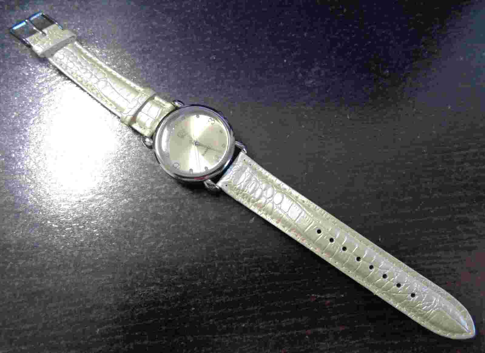 NY&C 14088, Silver Tone Case Women Watch.