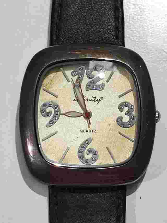 Infinity Ladies Quartz Watch Working