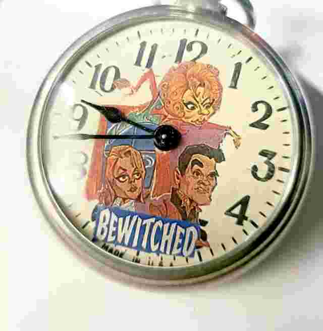 BEWITCHED TV SHOW POCKET WATCH SERVICED PROMO ITEM LESS THNA 500 PRODUCED   1964