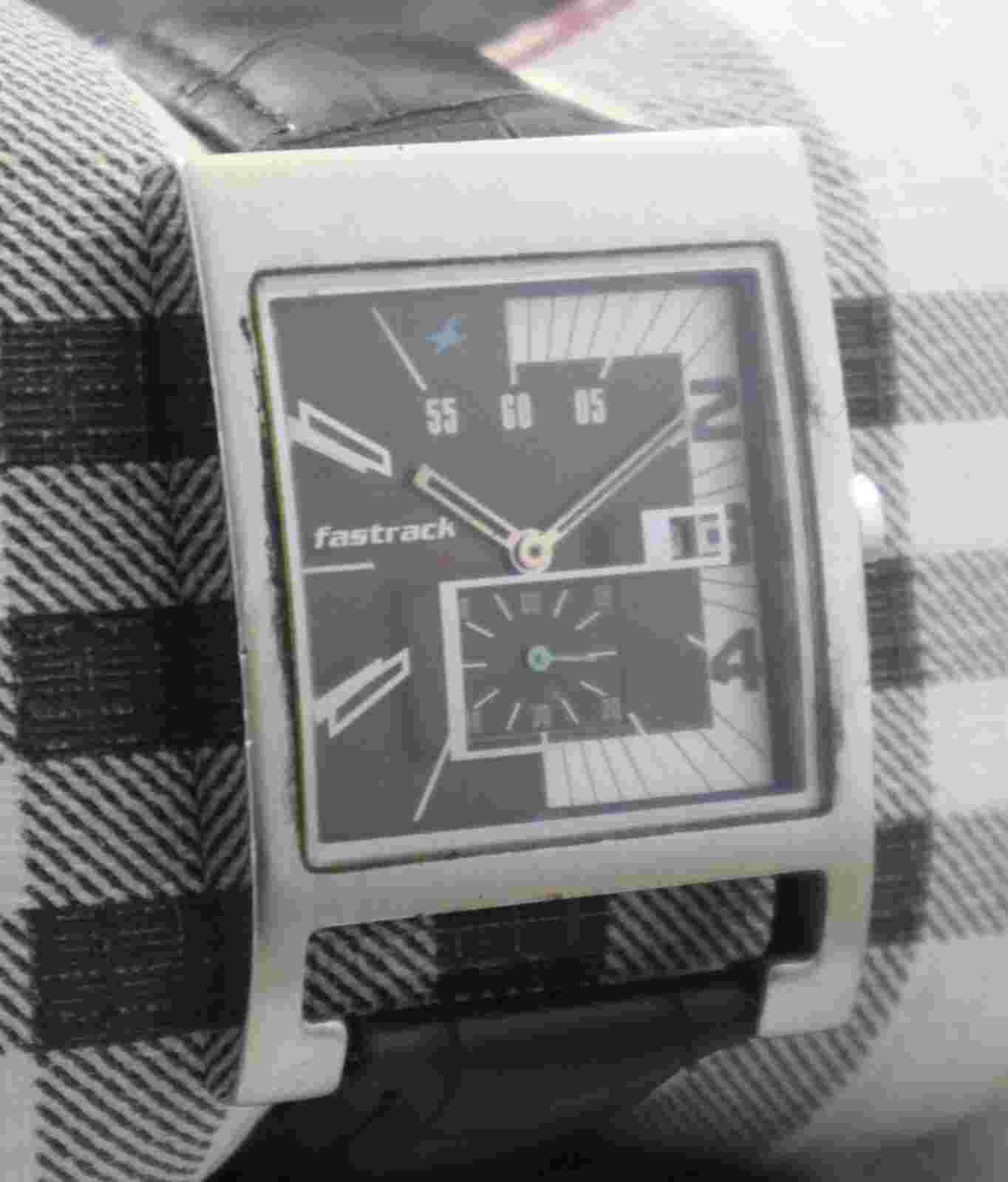 Casual Fastrack Men Sub-Second Black Dial with Date Rectangle Case Quartz Watch