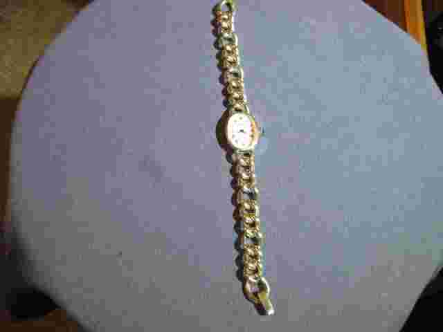 H 457 ladys sterling silver SAVOY mechanical curb link chain watch bracelet