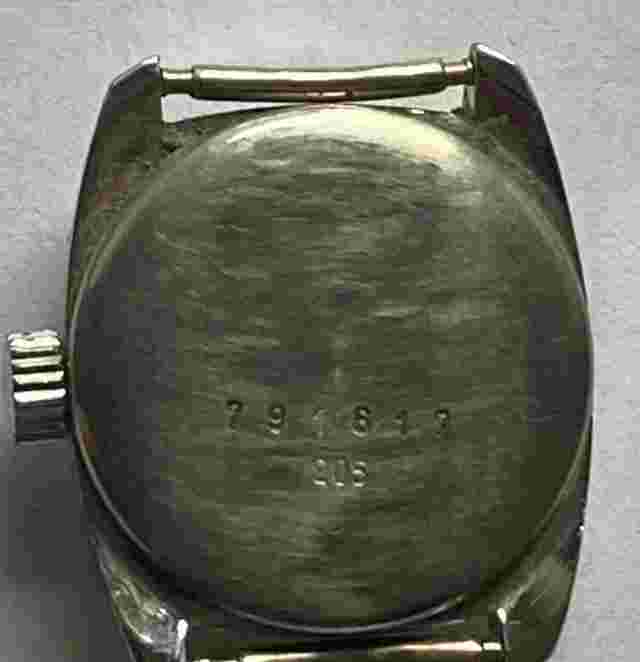 Prätina 17 Ruby - Vintage Women's Watch - Manual Winding - Work Running