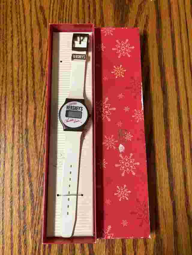 Vintage Certified Hershey's Chocolate Lover Digital Wristwatch - 1988