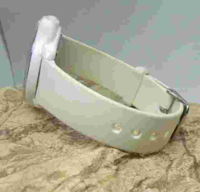DATOTA Watch Easy Clean Gel Band Water Resistant White