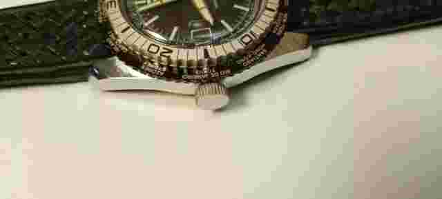 VINTAGE INGRAHAM DIVER STYLE WORLD TIME WATCH...FOR REPAIR...PLS READ